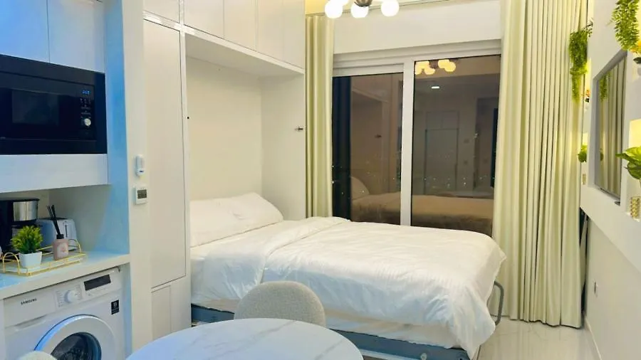 Apartment Designer 1Br I Golf View I Comfortably Sleeps 4 Dubai