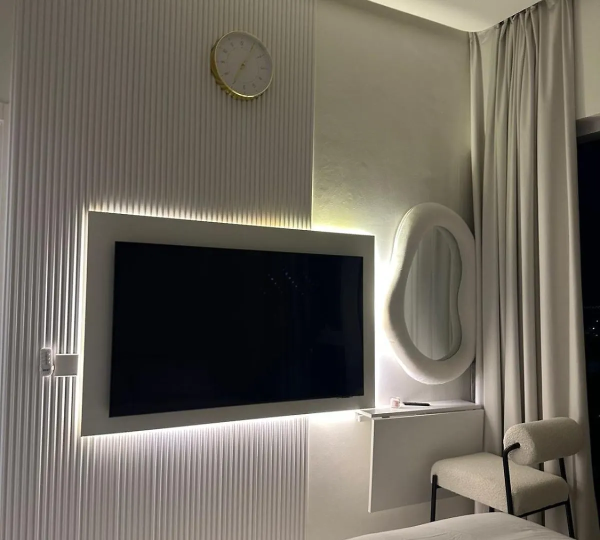 Designer 1Br I Golf View I Comfortably Sleeps 4 Dubai 0*,