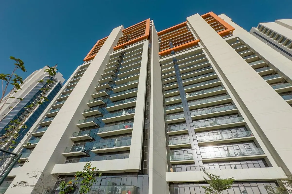 Apartment Designer 1Br I Golf View I Comfortably Sleeps 4 Dubai