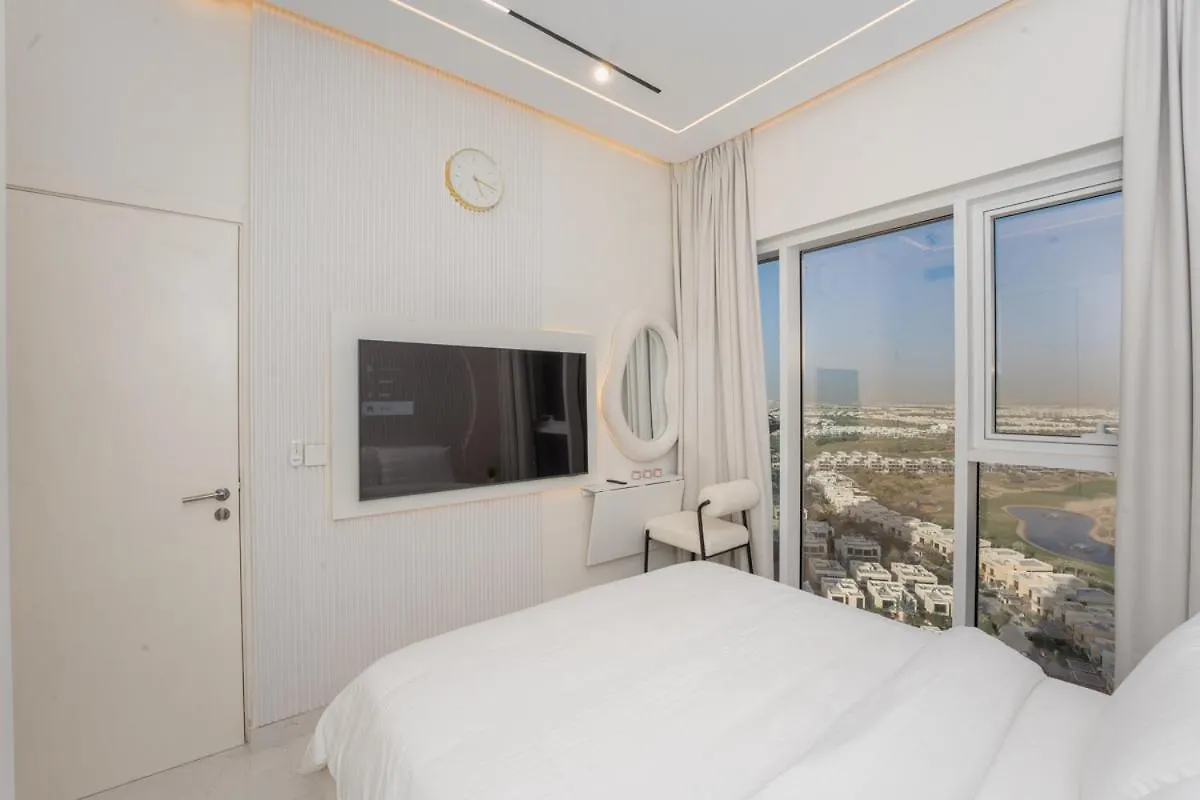 Apartment Designer 1Br I Golf View I Comfortably Sleeps 4 Dubai