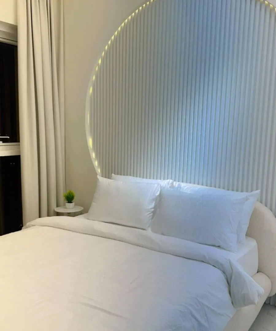 Daire Designer 1Br I Golf View I Comfortably Sleeps 4 Dubai